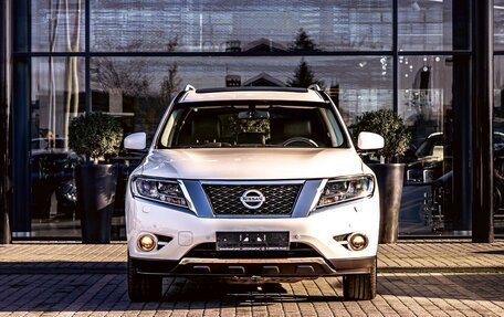 Nissan Pathfinder, 2016 год, 1 685 000 рублей, 2 фотография