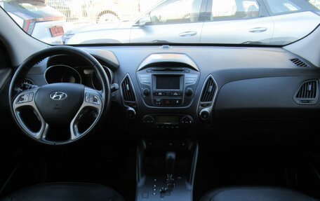 Hyundai ix35 I рестайлинг, 2013 год, 1 270 000 рублей, 13 фотография
