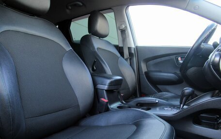 Hyundai ix35 I рестайлинг, 2013 год, 1 270 000 рублей, 10 фотография