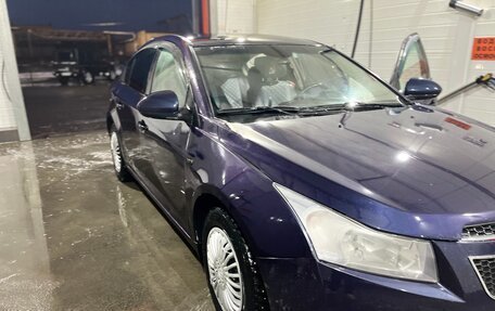 Chevrolet Cruze II, 2011 год, 570 000 рублей, 4 фотография