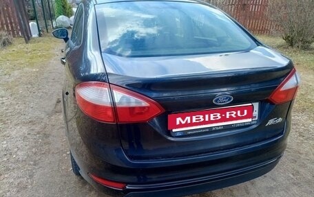 Ford Fiesta, 2015 год, 850 000 рублей, 7 фотография