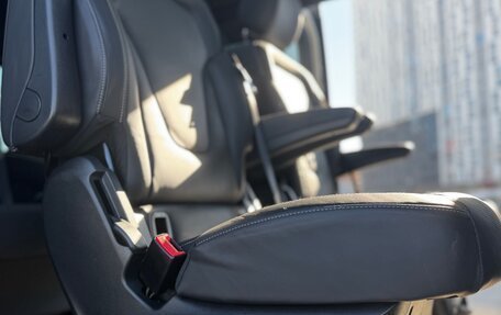 Mercedes-Benz V-Класс, 2021 год, 7 700 000 рублей, 17 фотография