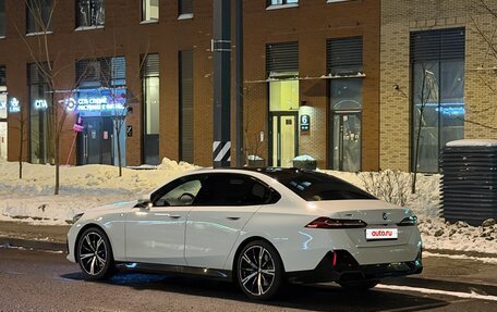 BMW 5 серия, 2023 год, 8 800 000 рублей, 9 фотография