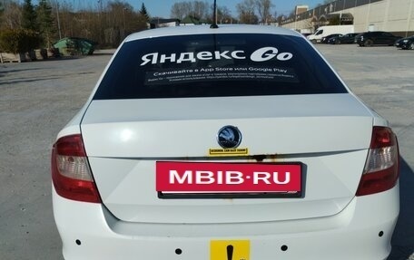 Skoda Rapid I, 2015 год, 750 000 рублей, 3 фотография