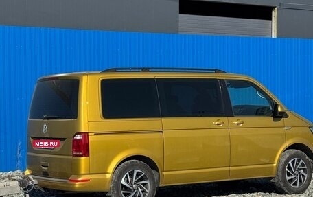 Volkswagen Caravelle T6 рестайлинг, 2019 год, 3 990 000 рублей, 7 фотография