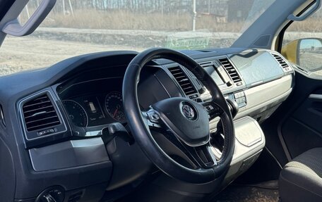 Volkswagen Caravelle T6 рестайлинг, 2019 год, 3 990 000 рублей, 17 фотография