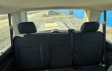 Volkswagen Caravelle T6 рестайлинг, 2019 год, 3 990 000 рублей, 24 фотография