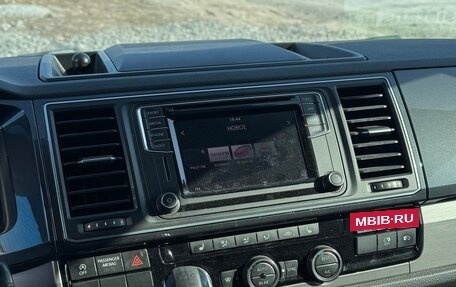 Volkswagen Caravelle T6 рестайлинг, 2019 год, 3 990 000 рублей, 21 фотография