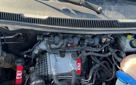 Volkswagen Caravelle T6 рестайлинг, 2019 год, 3 990 000 рублей, 32 фотография