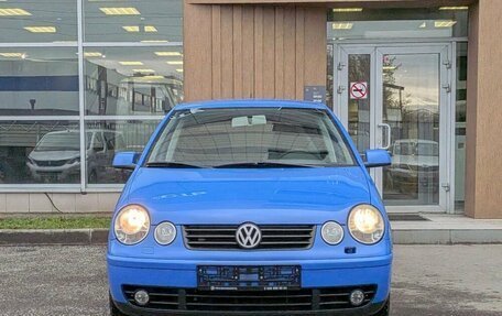 Volkswagen Polo IV рестайлинг, 2002 год, 380 000 рублей, 2 фотография