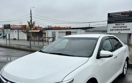 Toyota Camry, 2015 год, 1 800 000 рублей, 4 фотография