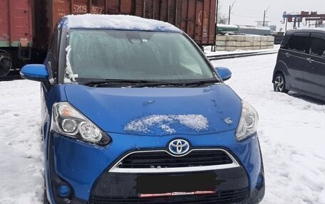 Toyota Sienta II, 2017 год, 1 200 000 рублей, 6 фотография