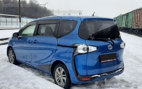 Toyota Sienta II, 2017 год, 1 200 000 рублей, 3 фотография