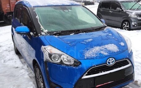 Toyota Sienta II, 2017 год, 1 200 000 рублей, 2 фотография