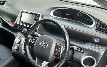 Toyota Sienta II, 2017 год, 1 200 000 рублей, 4 фотография