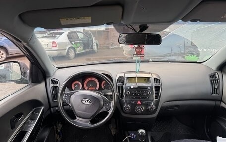 KIA cee'd I рестайлинг, 2009 год, 270 000 рублей, 4 фотография