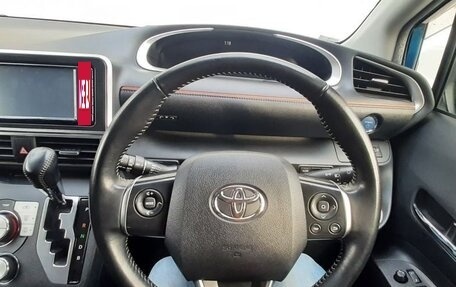 Toyota Sienta II, 2017 год, 1 200 000 рублей, 8 фотография