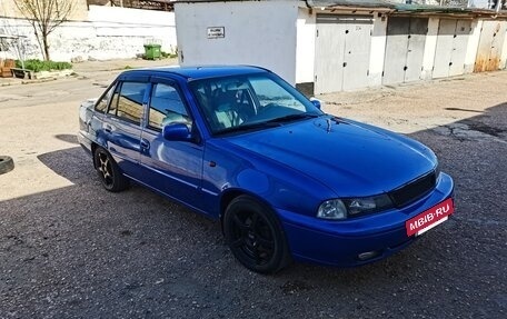 Daewoo Nexia I рестайлинг, 2004 год, 400 000 рублей, 2 фотография