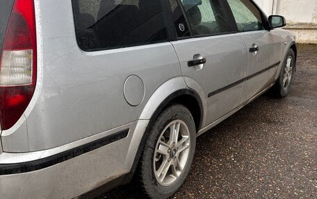 Ford Mondeo III, 2004 год, 500 000 рублей, 2 фотография