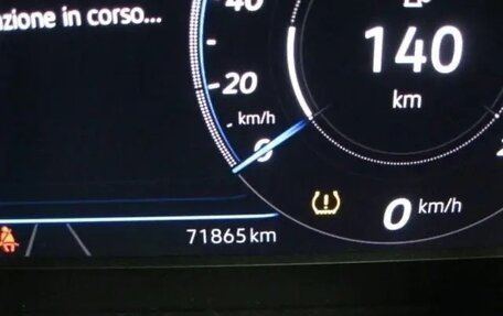 Volkswagen Passat B8 рестайлинг, 2023 год, 2 342 000 рублей, 15 фотография