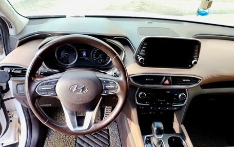 Hyundai Santa Fe IV, 2019 год, 3 150 000 рублей, 12 фотография