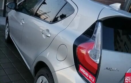 Toyota Aqua I, 2018 год, 1 200 000 рублей, 4 фотография