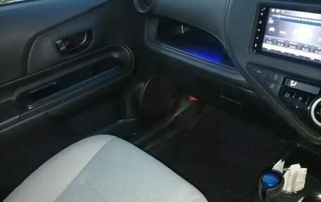 Toyota Aqua I, 2018 год, 1 200 000 рублей, 15 фотография