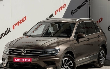 Volkswagen Tiguan II, 2018 год, 2 785 000 рублей, 2 фотография
