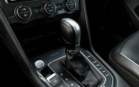 Volkswagen Tiguan II, 2018 год, 2 785 000 рублей, 23 фотография