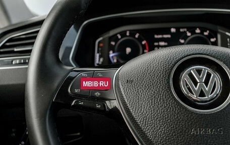 Volkswagen Tiguan II, 2018 год, 2 785 000 рублей, 16 фотография