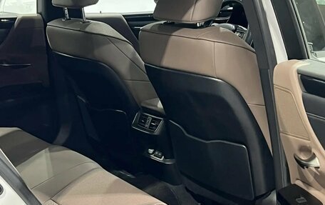 Lexus ES VII, 2024 год, 5 200 000 рублей, 18 фотография