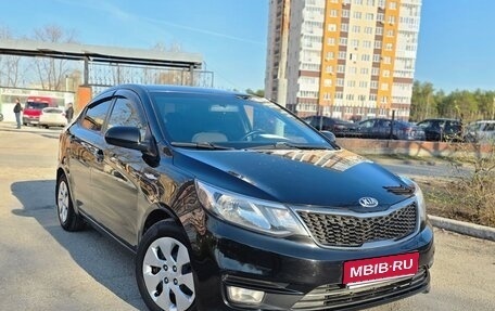 KIA Rio III рестайлинг, 2015 год, 880 000 рублей, 1 фотография