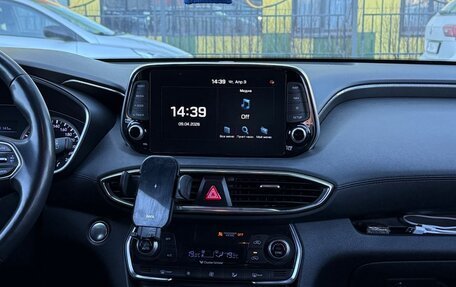 Hyundai Santa Fe IV, 2018 год, 2 950 000 рублей, 10 фотография