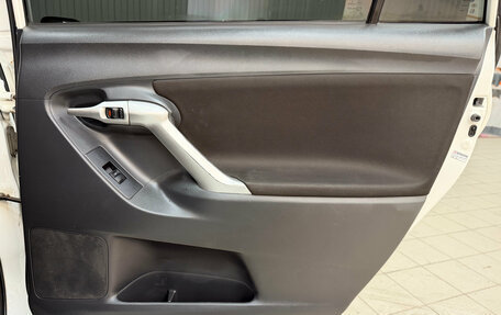 Toyota Verso I, 2011 год, 989 000 рублей, 15 фотография