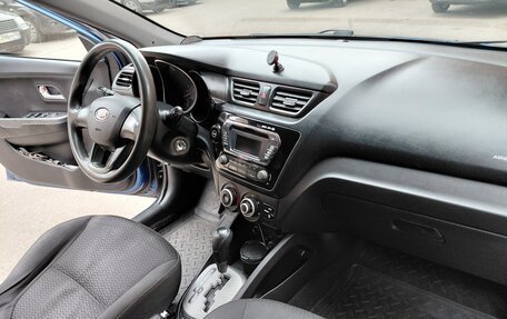 KIA Rio III рестайлинг, 2011 год, 800 000 рублей, 7 фотография