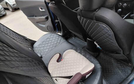 KIA Rio III рестайлинг, 2011 год, 800 000 рублей, 15 фотография