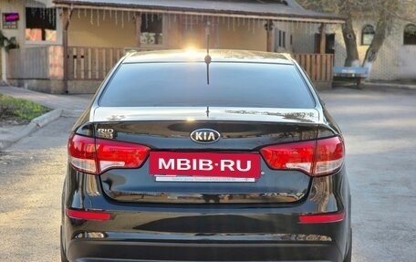 KIA Rio III рестайлинг, 2015 год, 880 000 рублей, 6 фотография