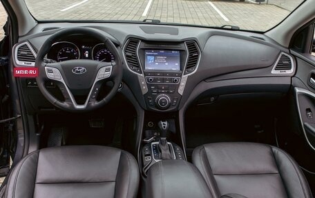 Hyundai Santa Fe III рестайлинг, 2018 год, 1 895 000 рублей, 17 фотография