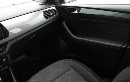 Volkswagen Polo VI (EU Market), 2022 год, 1 585 000 рублей, 17 фотография