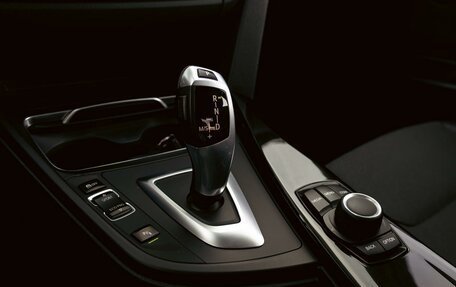 BMW 3 серия, 2018 год, 1 895 000 рублей, 25 фотография