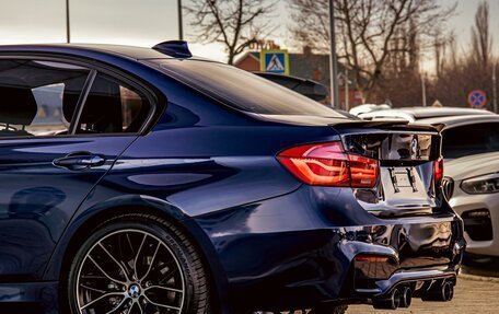 BMW 3 серия, 2018 год, 1 895 000 рублей, 12 фотография