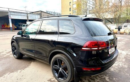 Volkswagen Touareg III, 2014 год, 2 950 000 рублей, 3 фотография