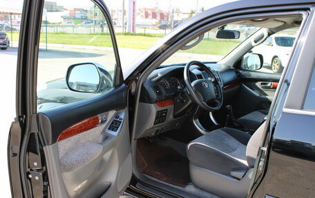 Toyota Land Cruiser Prado 120 рестайлинг, 2005 год, 1 719 000 рублей, 13 фотография