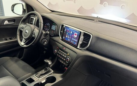 KIA Sportage IV рестайлинг, 2018 год, 2 069 000 рублей, 8 фотография