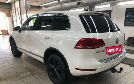 Volkswagen Touareg III, 2010 год, 1 647 059 рублей, 5 фотография