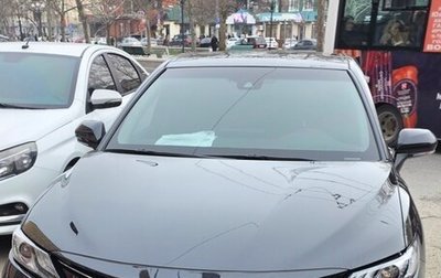 Toyota Camry, 2023 год, 3 930 000 рублей, 1 фотография