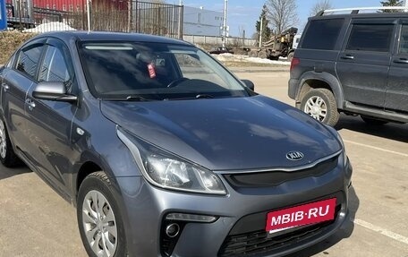 KIA Rio IV, 2017 год, 995 000 рублей, 1 фотография