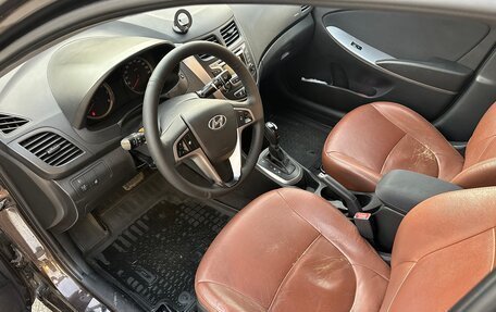 Hyundai Solaris II рестайлинг, 2015 год, 890 000 рублей, 8 фотография