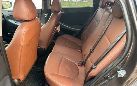 Hyundai Solaris II рестайлинг, 2015 год, 890 000 рублей, 11 фотография