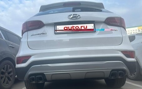 Hyundai Santa Fe III рестайлинг, 2016 год, 2 430 000 рублей, 2 фотография